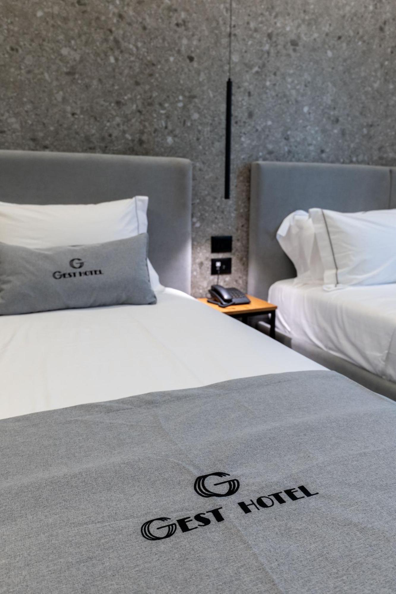 Gest Hotel Radhimë Dış mekan fotoğraf