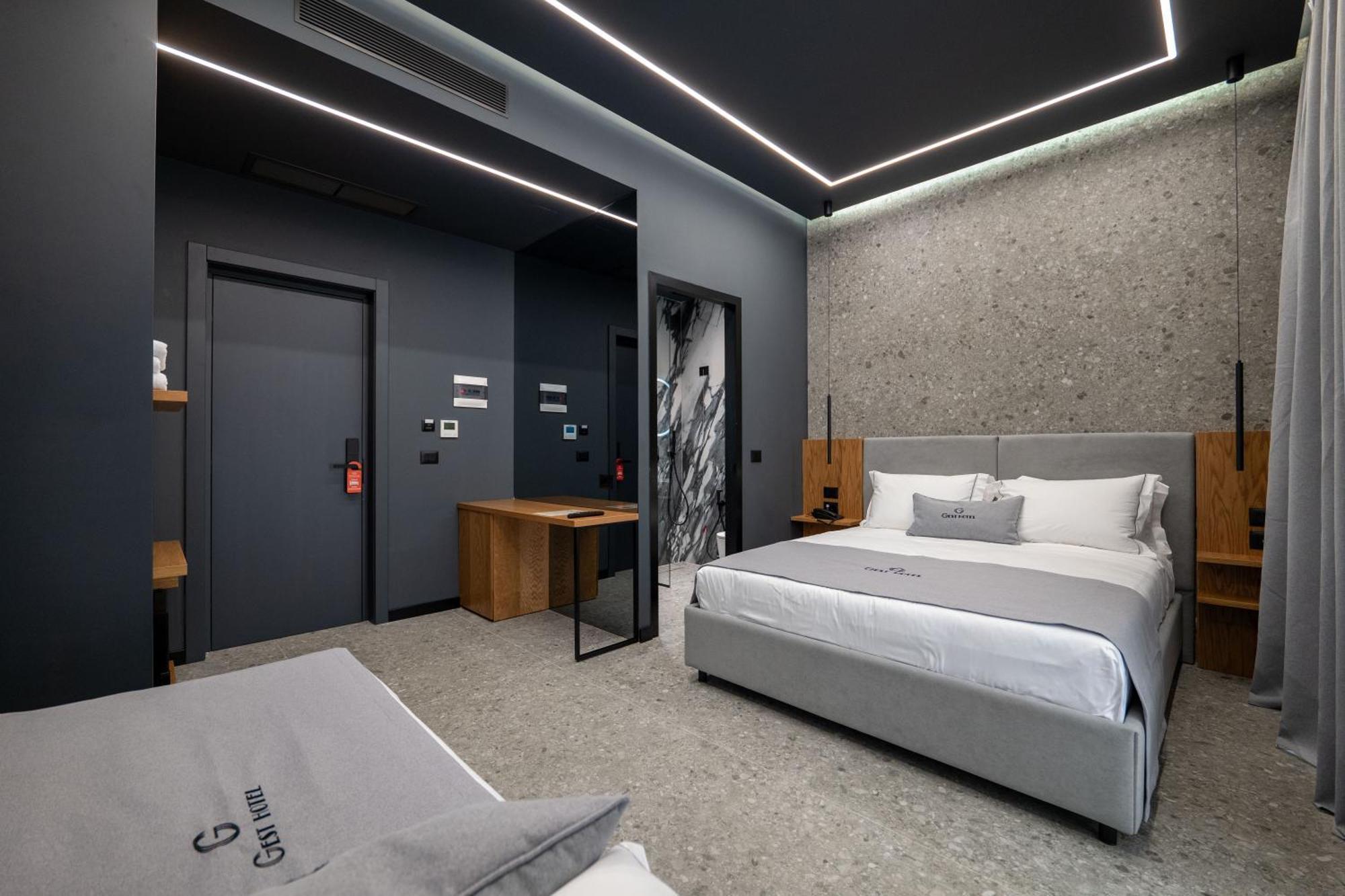 Gest Hotel Radhimë Dış mekan fotoğraf