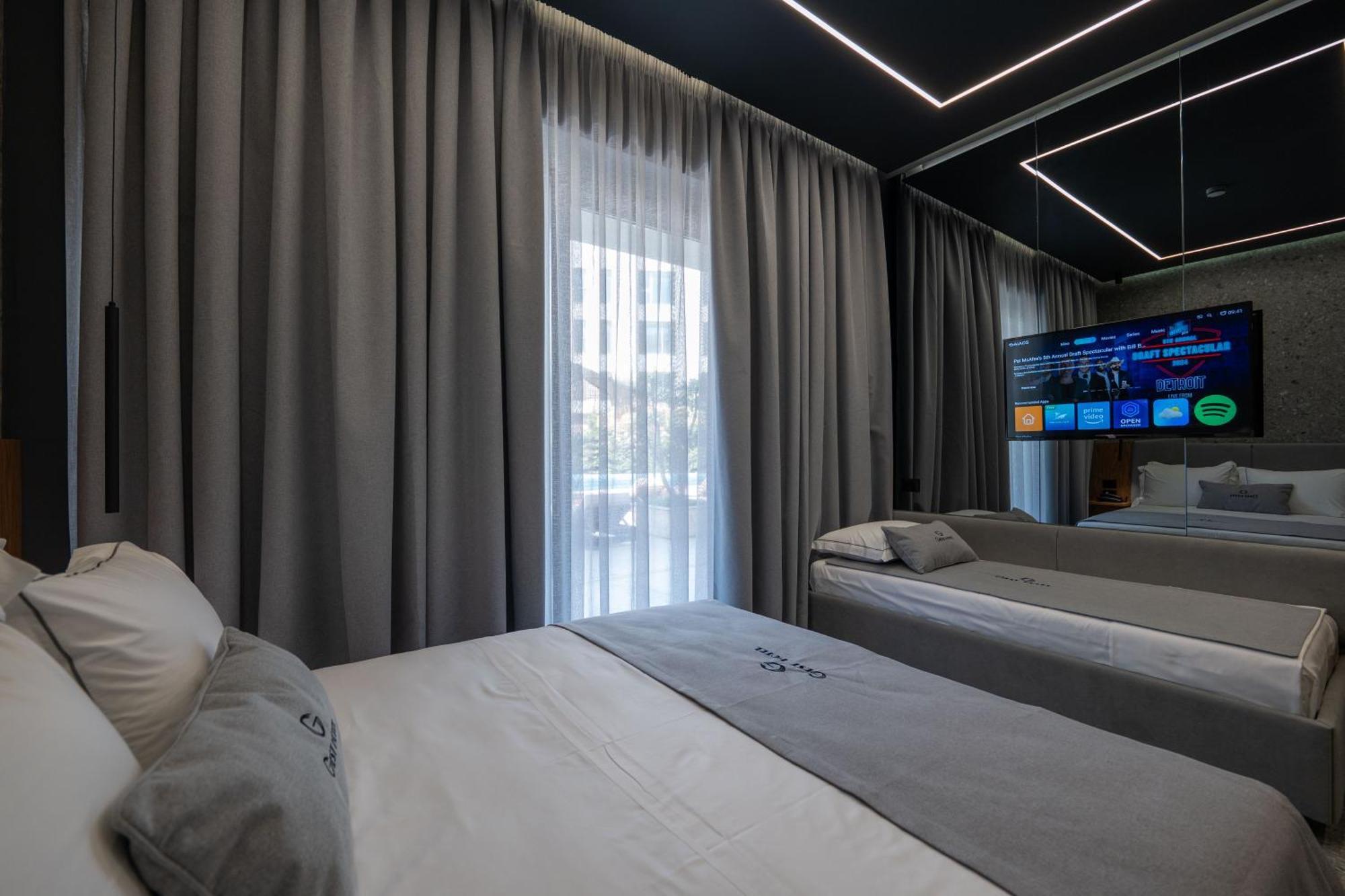 Gest Hotel Radhimë Dış mekan fotoğraf